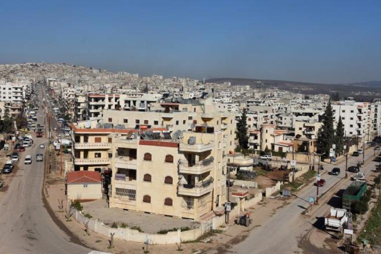 IDP from Ghouta sells 5 seized houses in Afrin